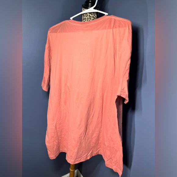 Women's 'Kindness Matters' Tshirt Size 2X NWT - Picture 4 of 4